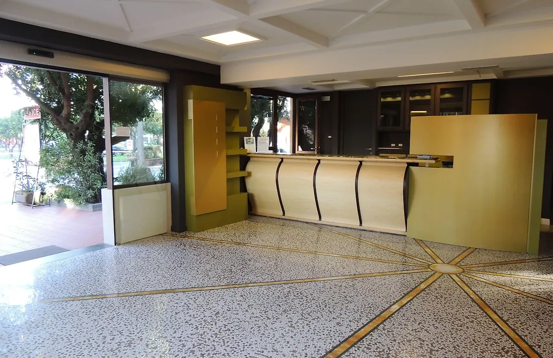 Hotel Zeus-1